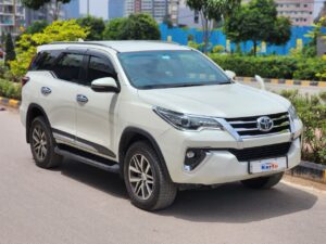 toyota fortuner 2.8 4x4 at